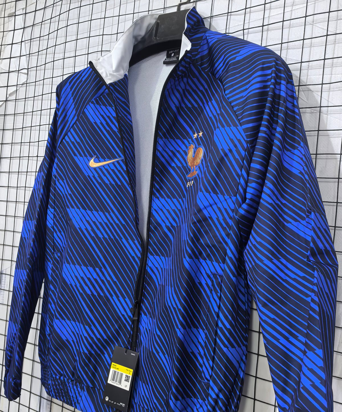 France Windbreaker