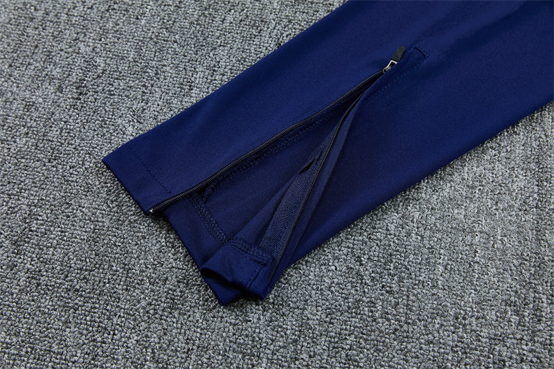26 27 Tottenham Hotspur Tracksuit