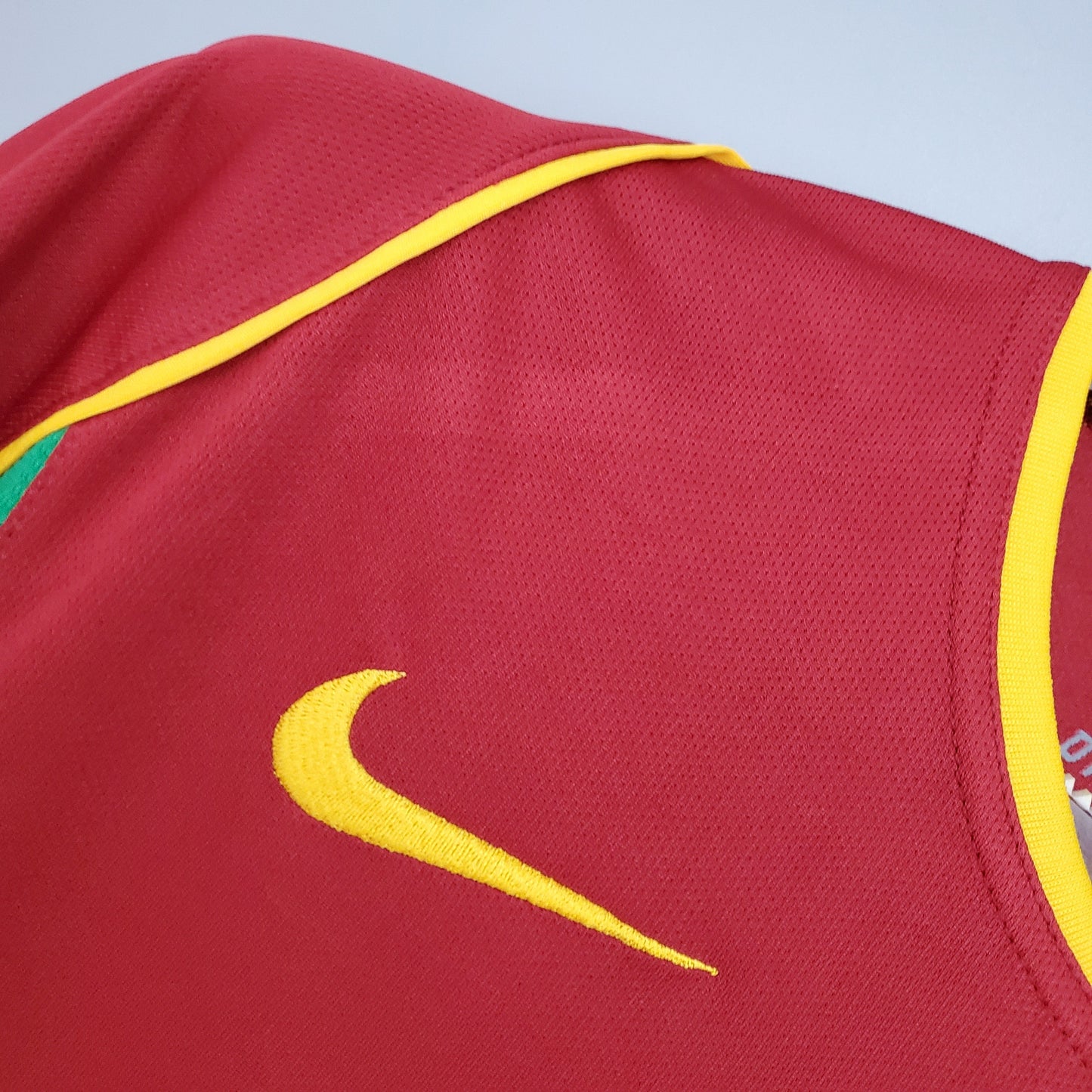 PORTUGAL 2002 HOME JERSEY