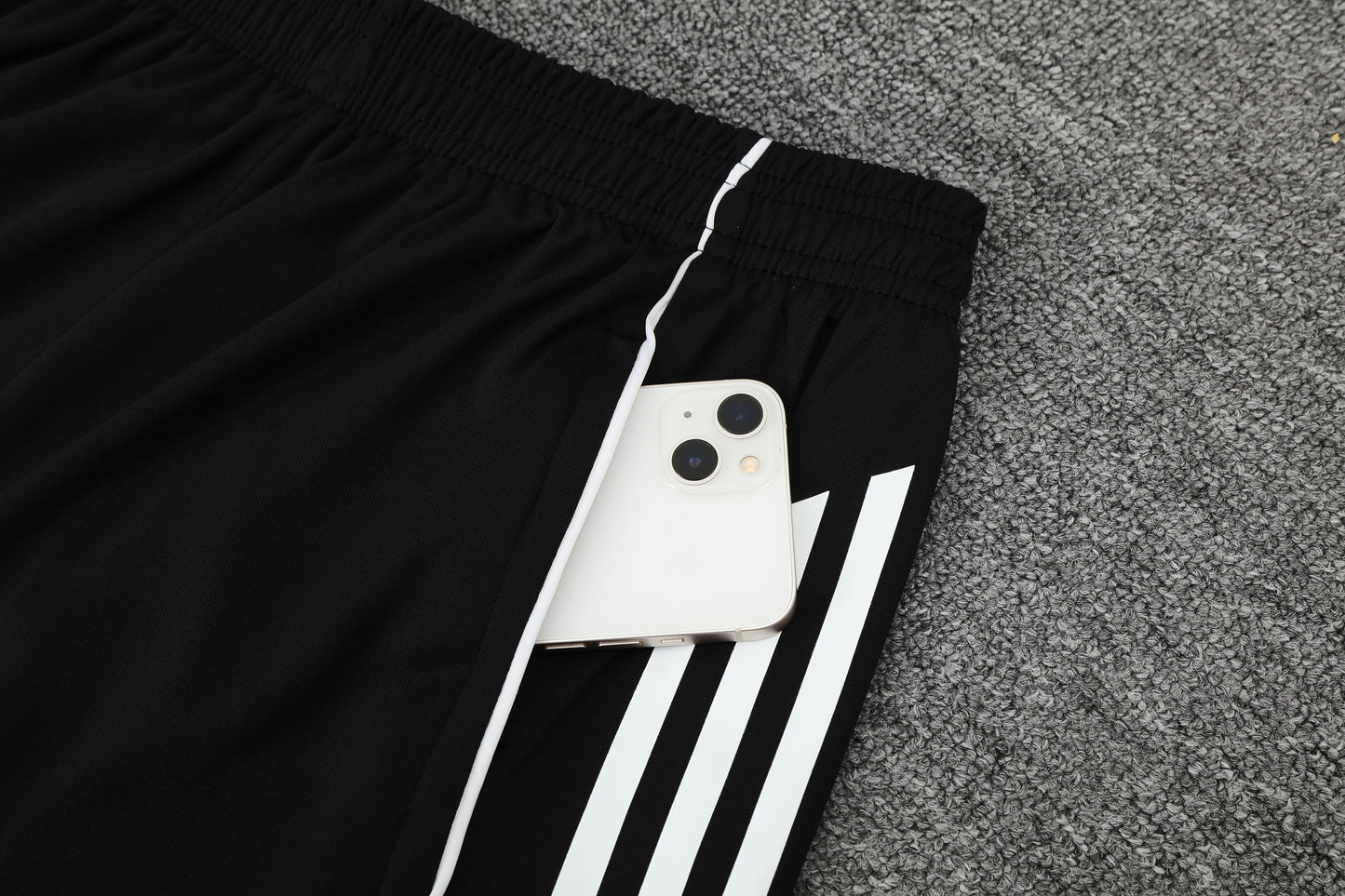 Miami International Sleeveless Training Kit