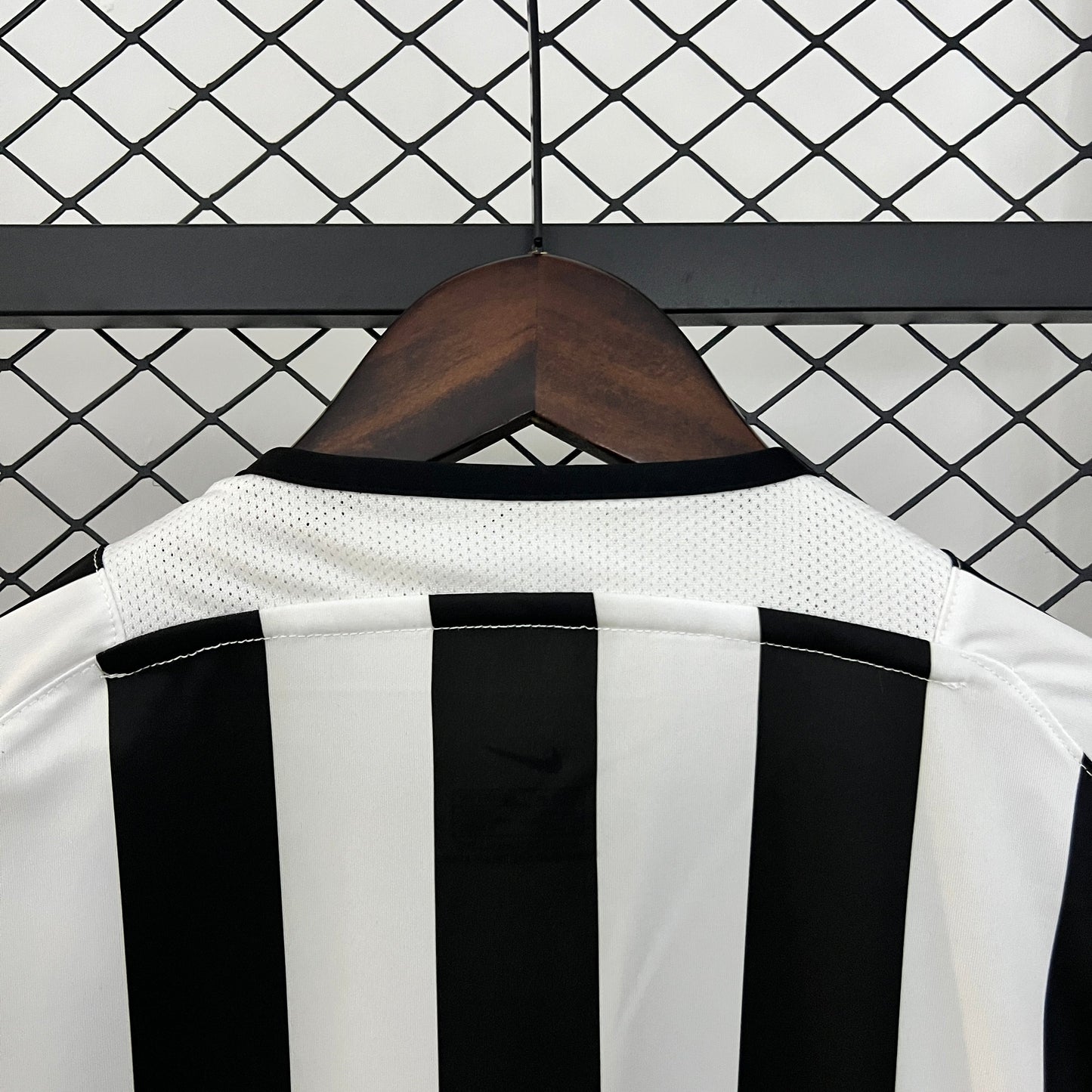 JUVENTUS 2003–2004 HOME JERSEY