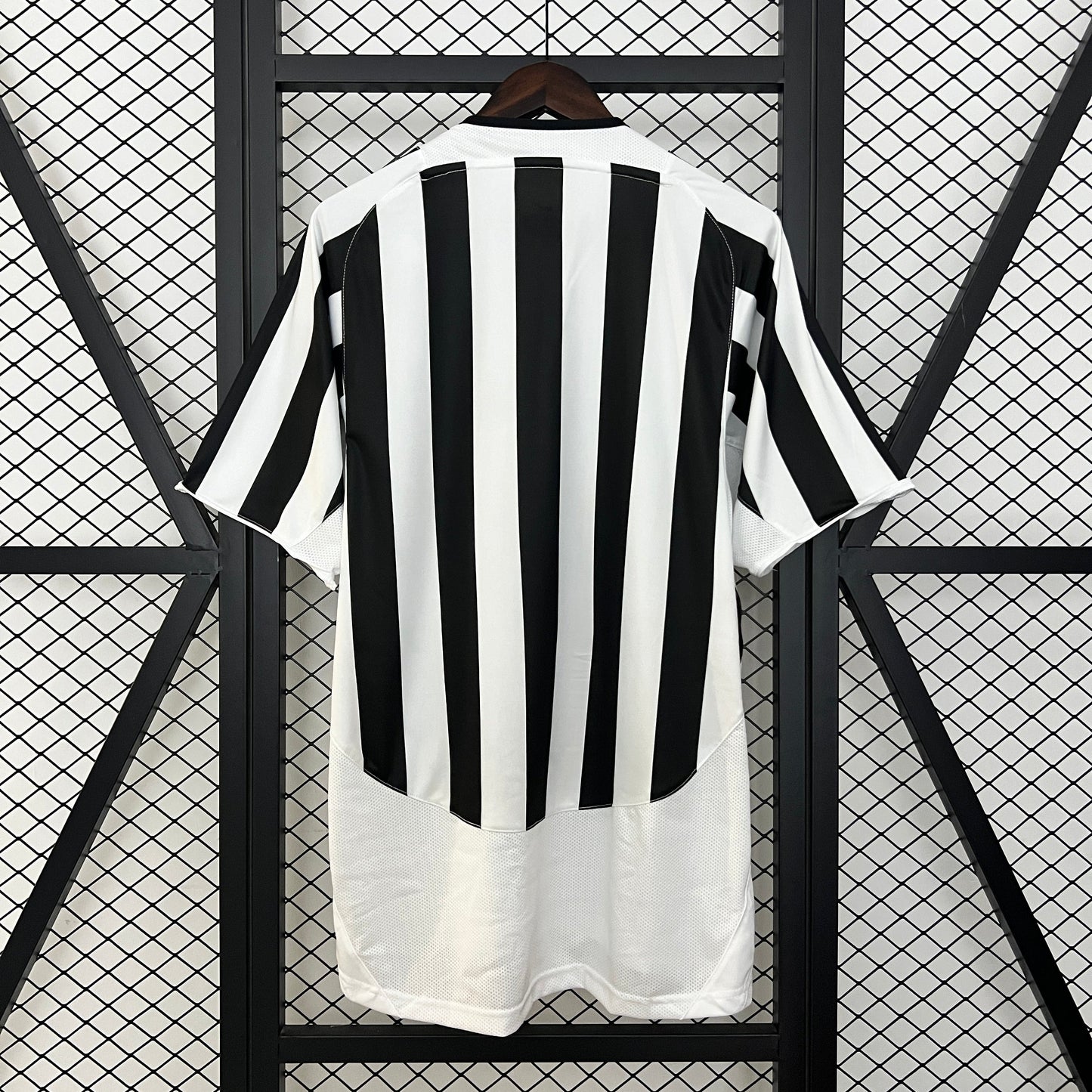 JUVENTUS 2003–2004 HOME JERSEY