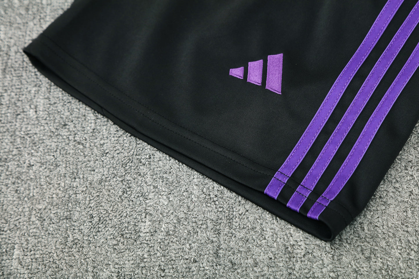 Real Madrid Sleeveless Training Kit black+purple