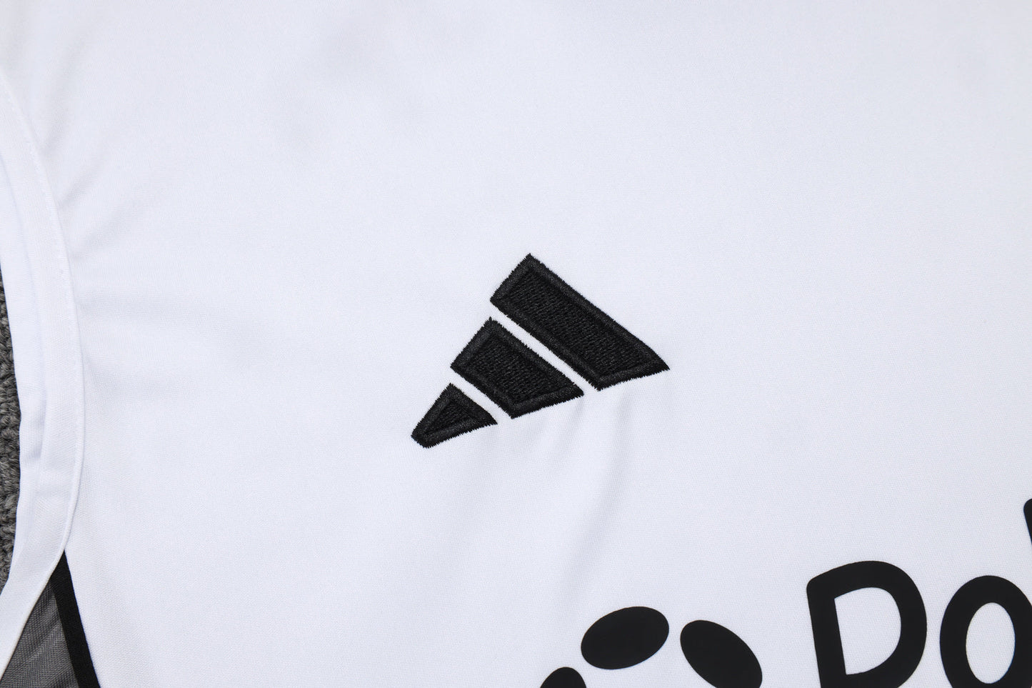 Inter Miami Sleeveless Training Kit - White/Grey/Black