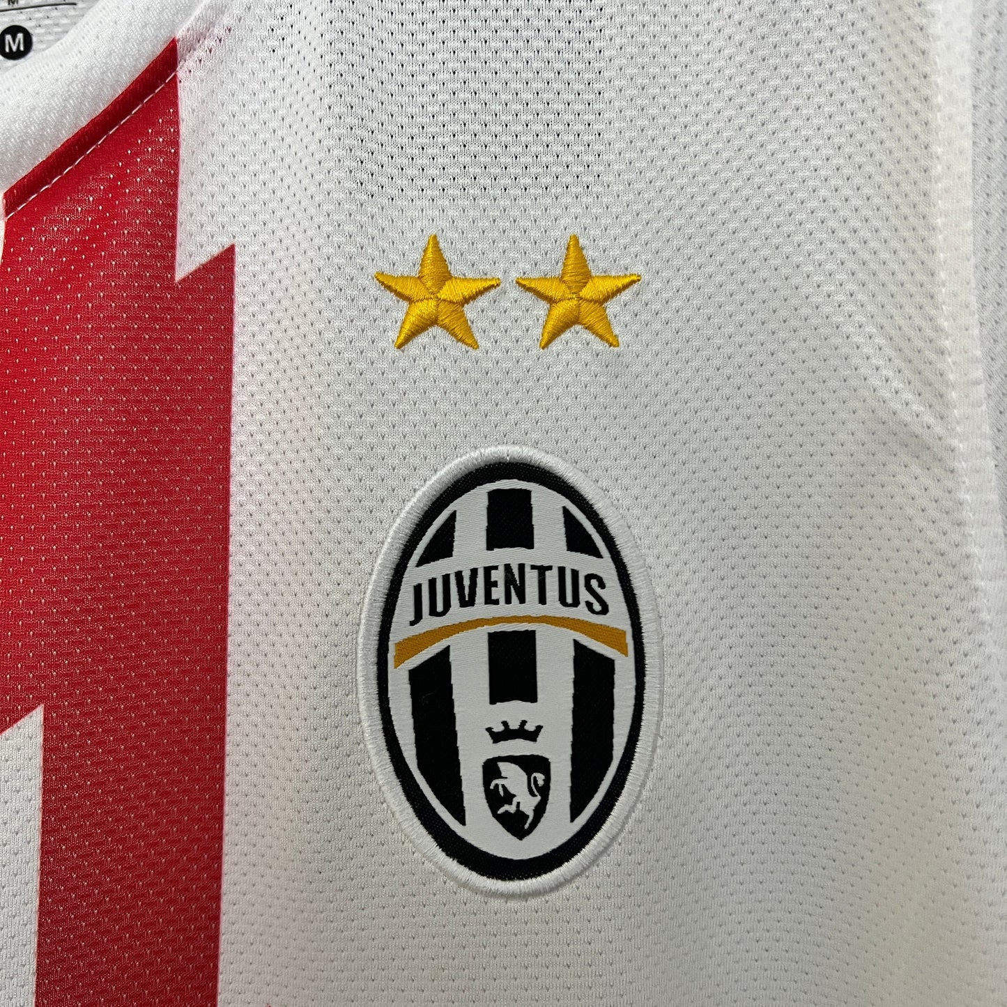 JUVENTUS 2010 - 2011 AWAY JERSEY