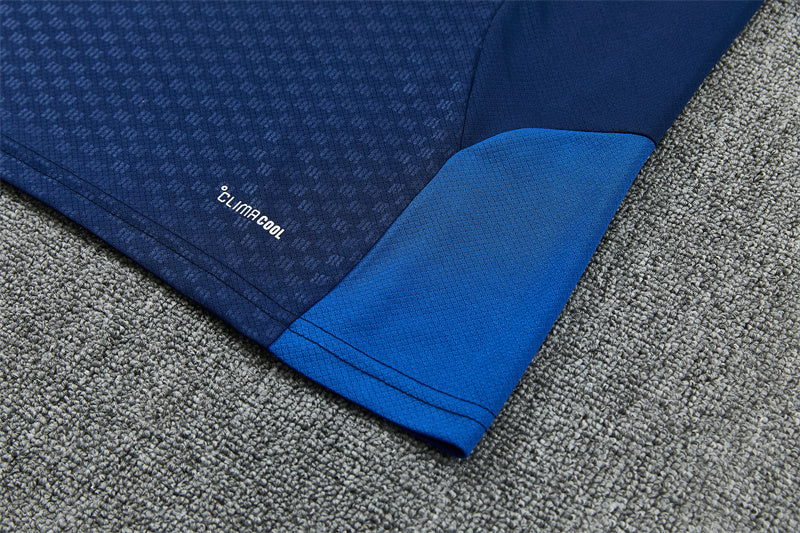 2627 Colombia short sleeve Training Kit 1