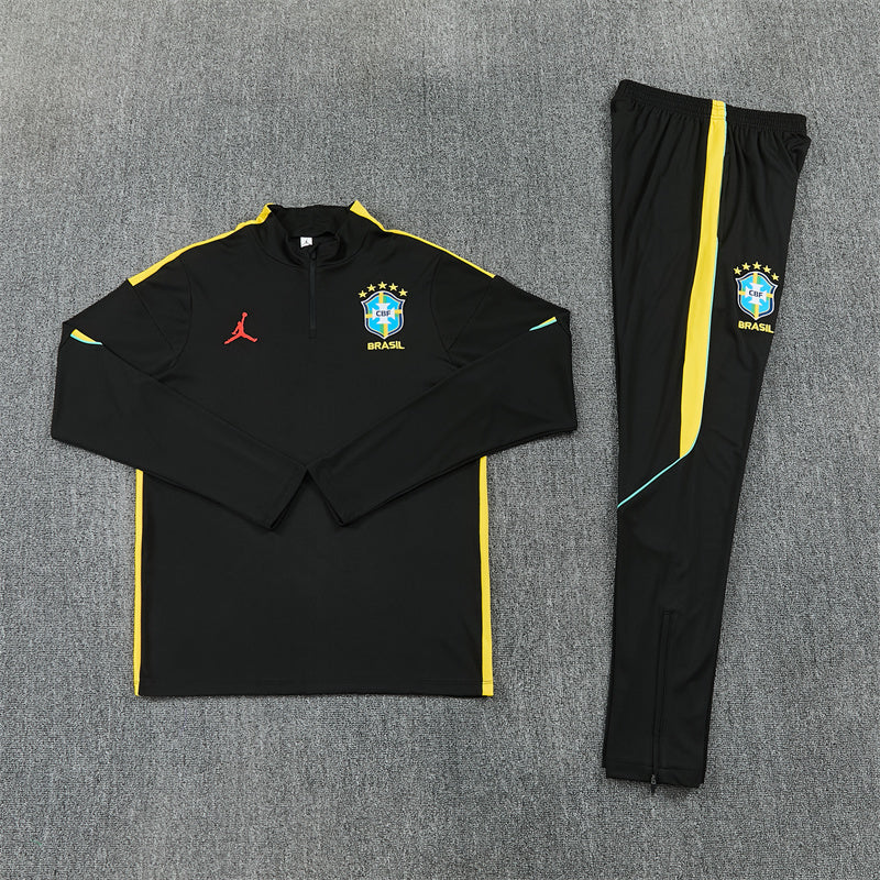26 27 Brazil Tracksuit 1