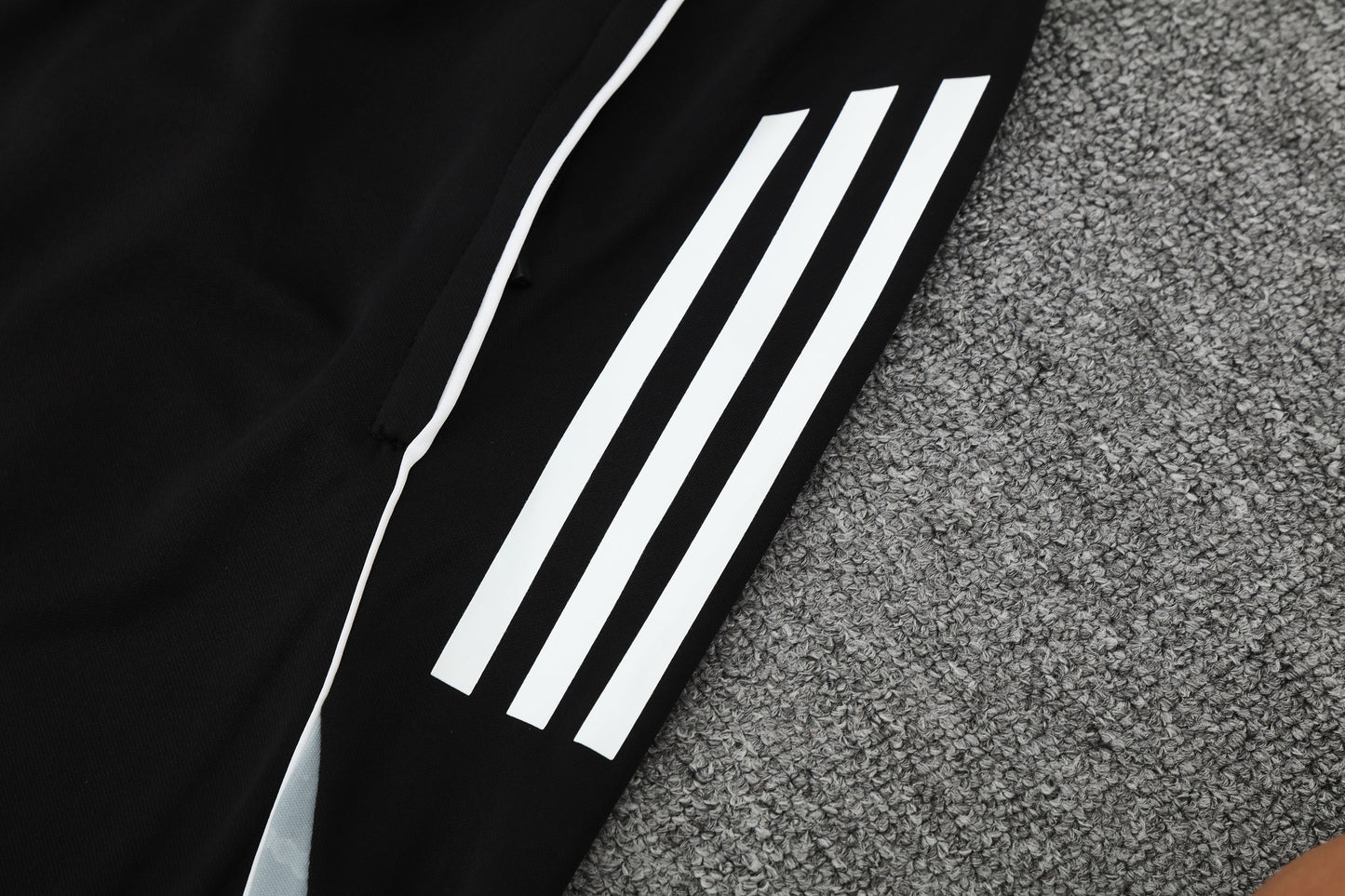 Inter Miami Sleeveless Training Kit - Black/Grey/White