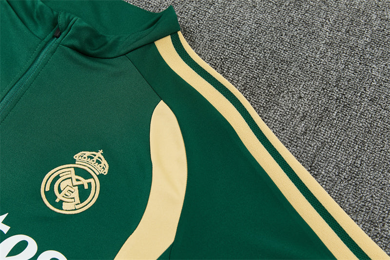 26 27 Real Madrid Tracksuit 2