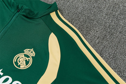 26 27 Real Madrid Tracksuit 2