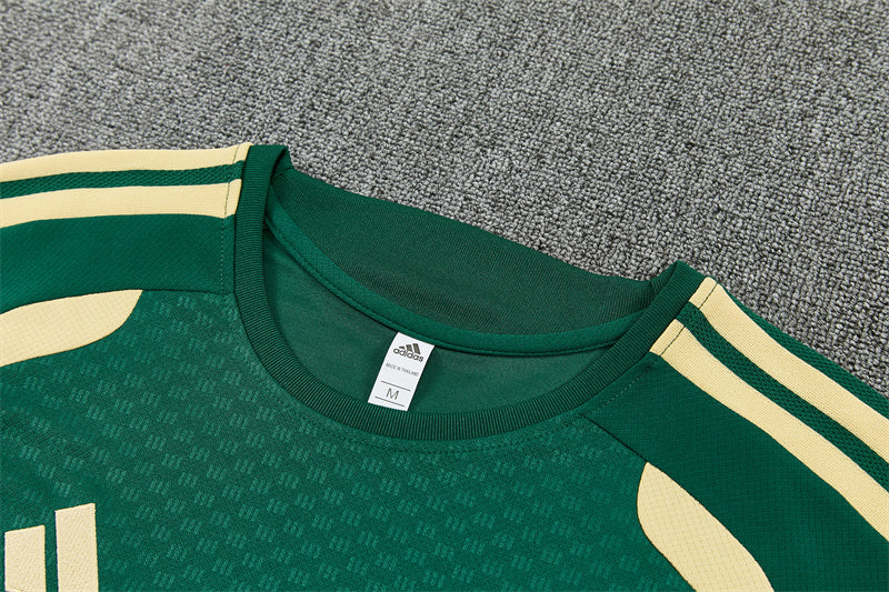 2627 Real Madrid short sleeve Training Kit 1