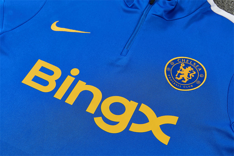 26 27 Chelsea Tracksuit
