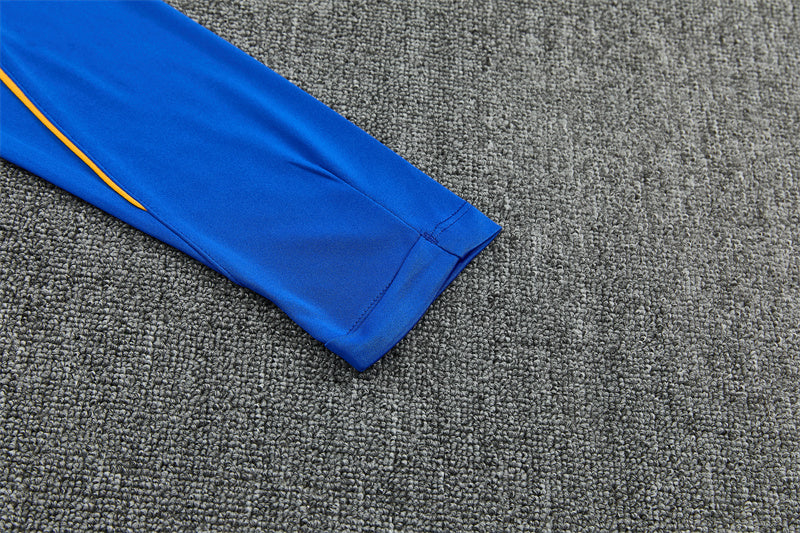26 27 Chelsea Tracksuit