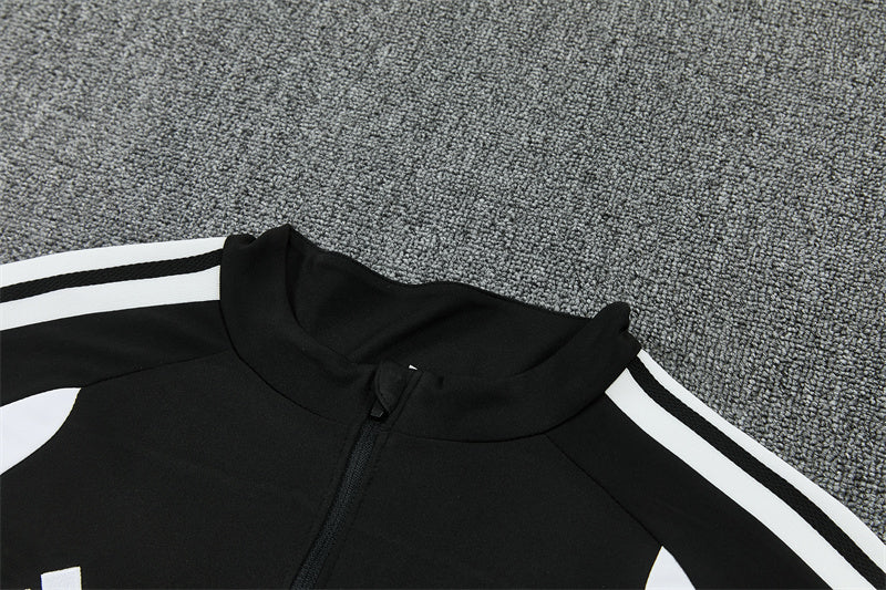 26 27 Inter Miami Tracksuit 1