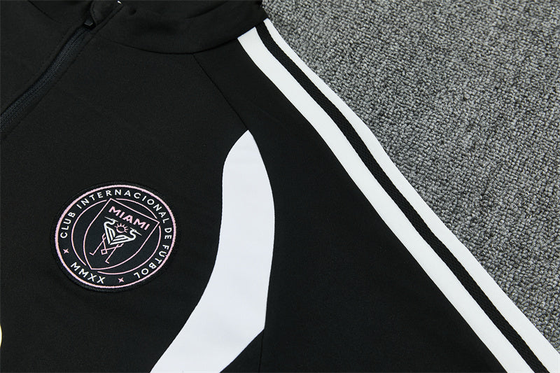26 27 Inter Miami Tracksuit 1