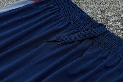 26 27 England Tracksuit