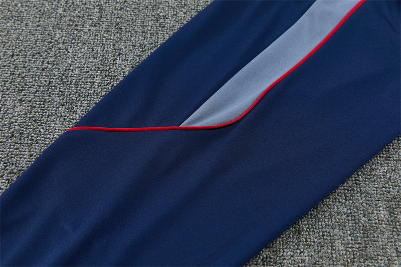 26 27 England Tracksuit
