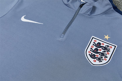 26 27 England Tracksuit 1