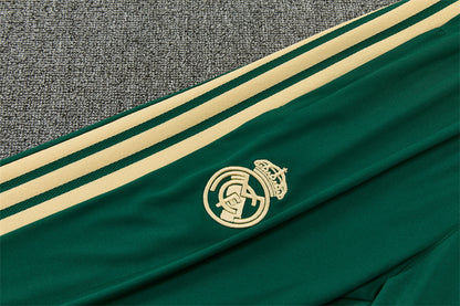 26 27 Real Madrid Tracksuit 1