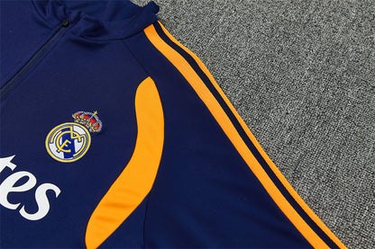 26 27 Real Madrid Tracksuit 6