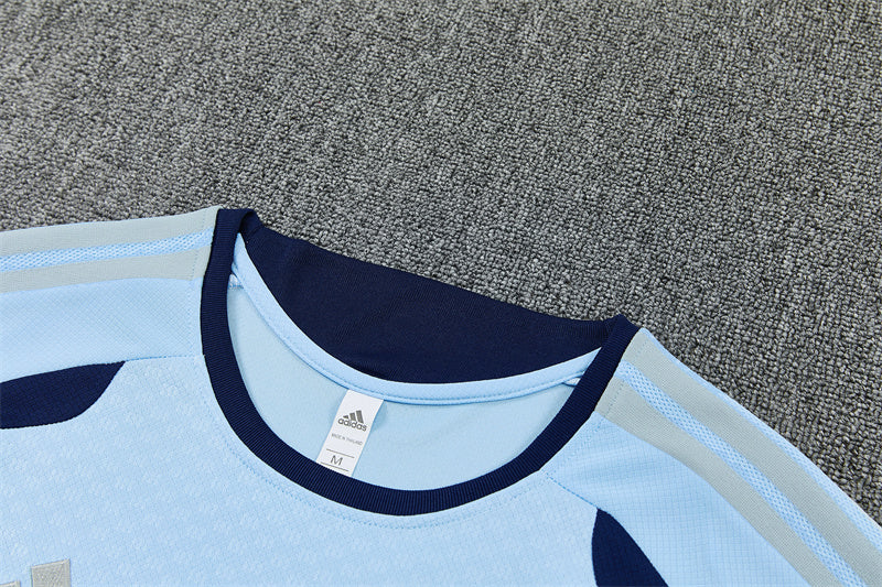 2627 Ajax short sleeve Training Kit 1