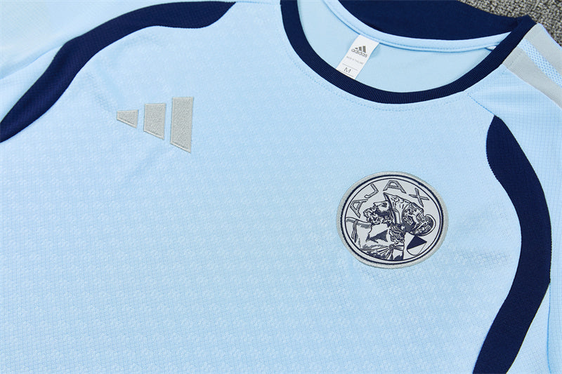 2627 Ajax short sleeve Training Kit 1