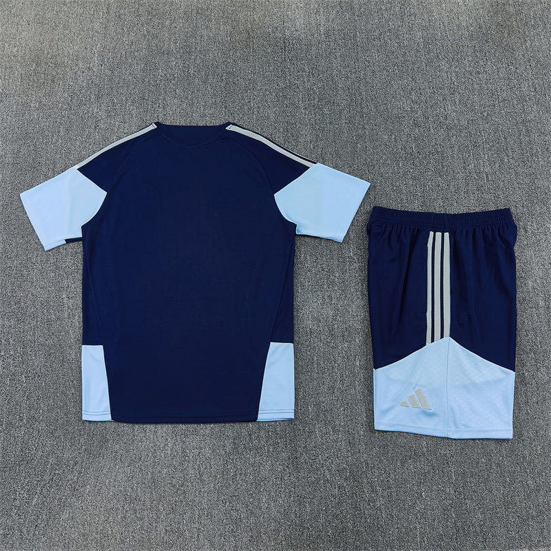 2627 Ajax short sleeve Training Kit