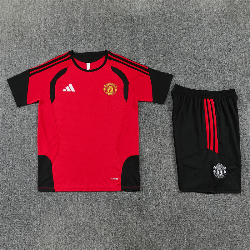 2627 Manchester United short sleeve Training Kit