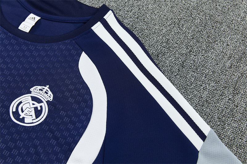 2627 Real Madrid short sleeve Training Kit