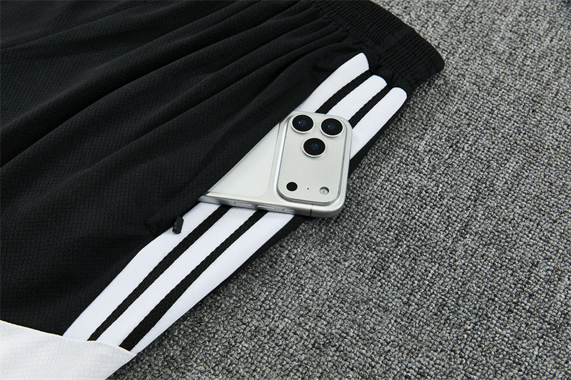 2627 Juventus short sleeve Training Kit
