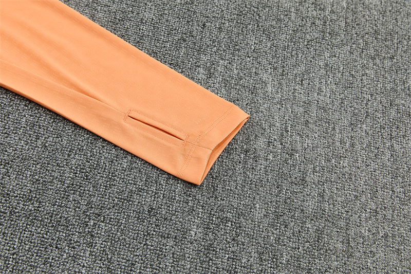 26 27 Arsenal Tracksuit