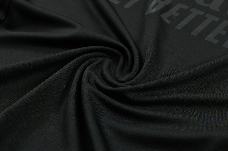 26 27 Real Madrid Tracksuit 4