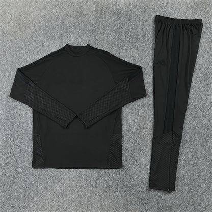 26 27 Real Madrid Tracksuit 4