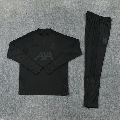 26 27 Liverpool Tracksuit