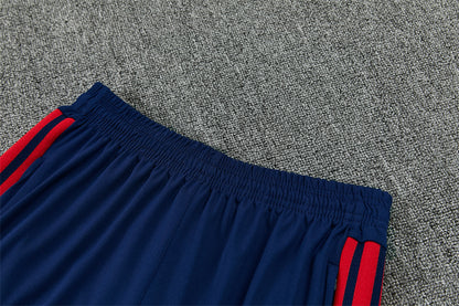 26 27 Bayern Tracksuit 2