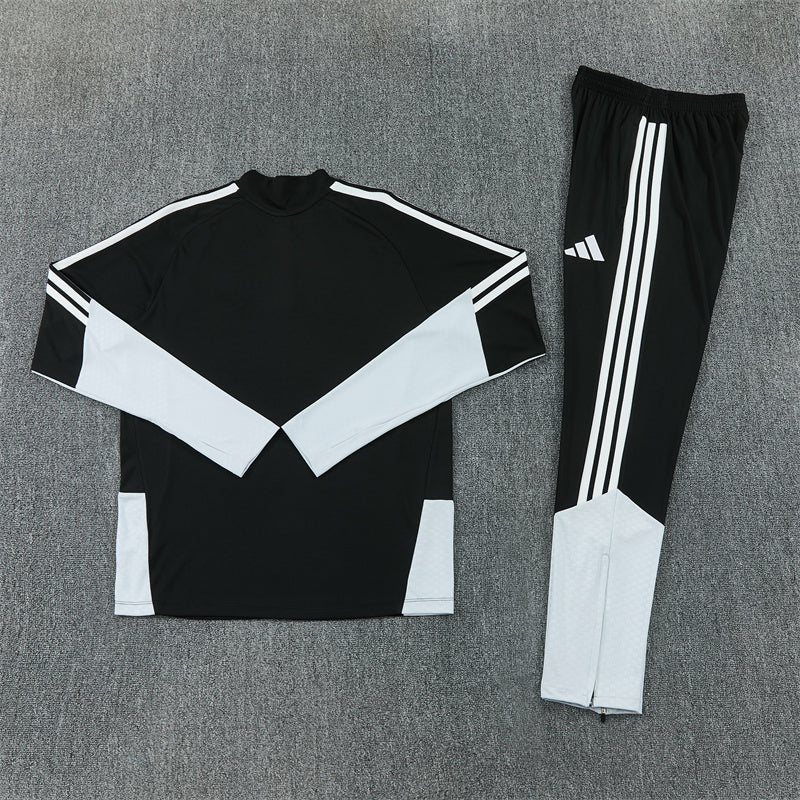 26 27 Spain Tracksuit 2