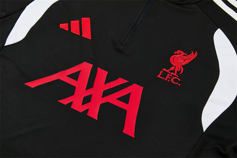 26 27 Liverpool Tracksuit 3