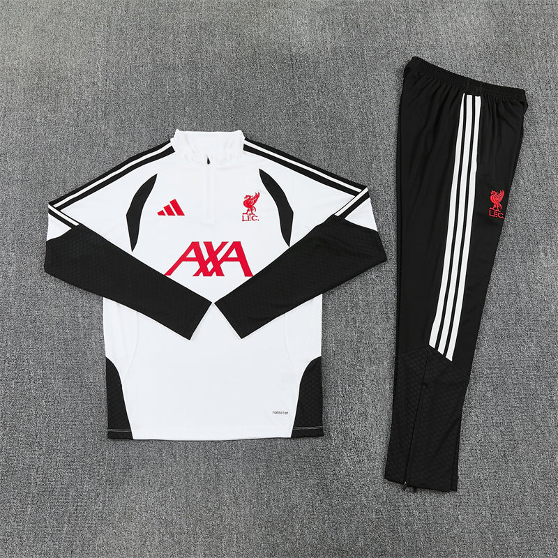 26 27 Liverpool Tracksuit 1