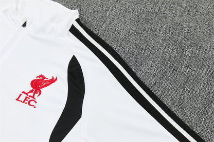 26 27 Liverpool Tracksuit 1