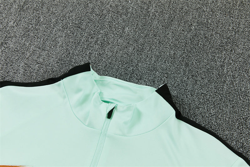26 27 France Tracksuit