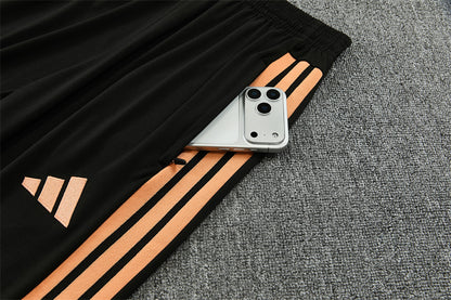 26 27 Arsenal Tracksuit 1