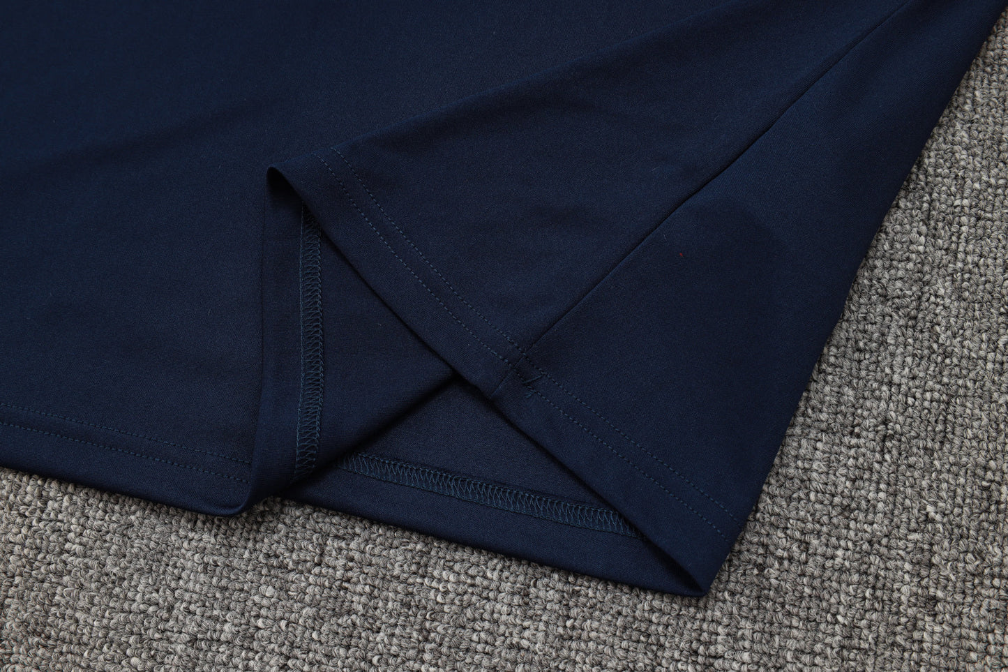 Juventus Sleeveless Training Kit - Retro Third