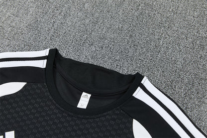 2627 Inter Miami short sleeve Training Kit 1