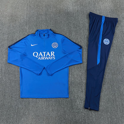 26 27 Inter Milan Tracksuit