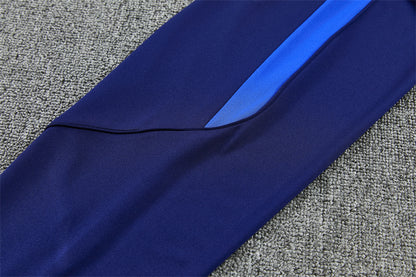 26 27 Inter Milan Tracksuit