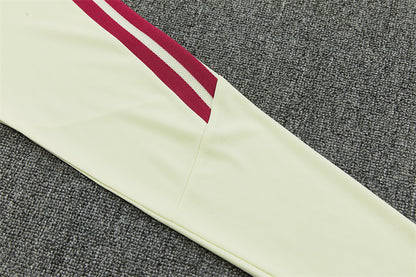 26 27 Real Madrid Tracksuit 8