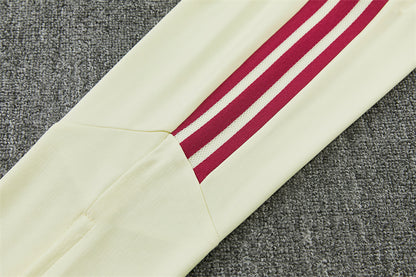 26 27 Real Madrid Tracksuit 8