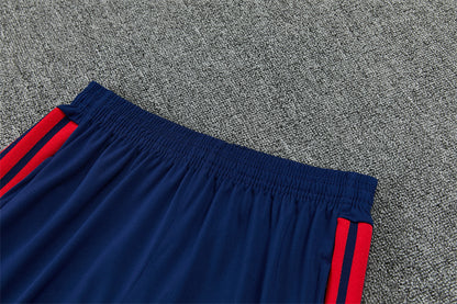 26 27 Bayern Tracksuit 1