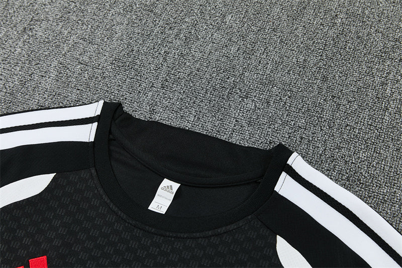 2627 Liverpool short sleeve Training Kit 3