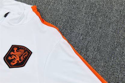 26 27 Netherlands Tracksuit 1